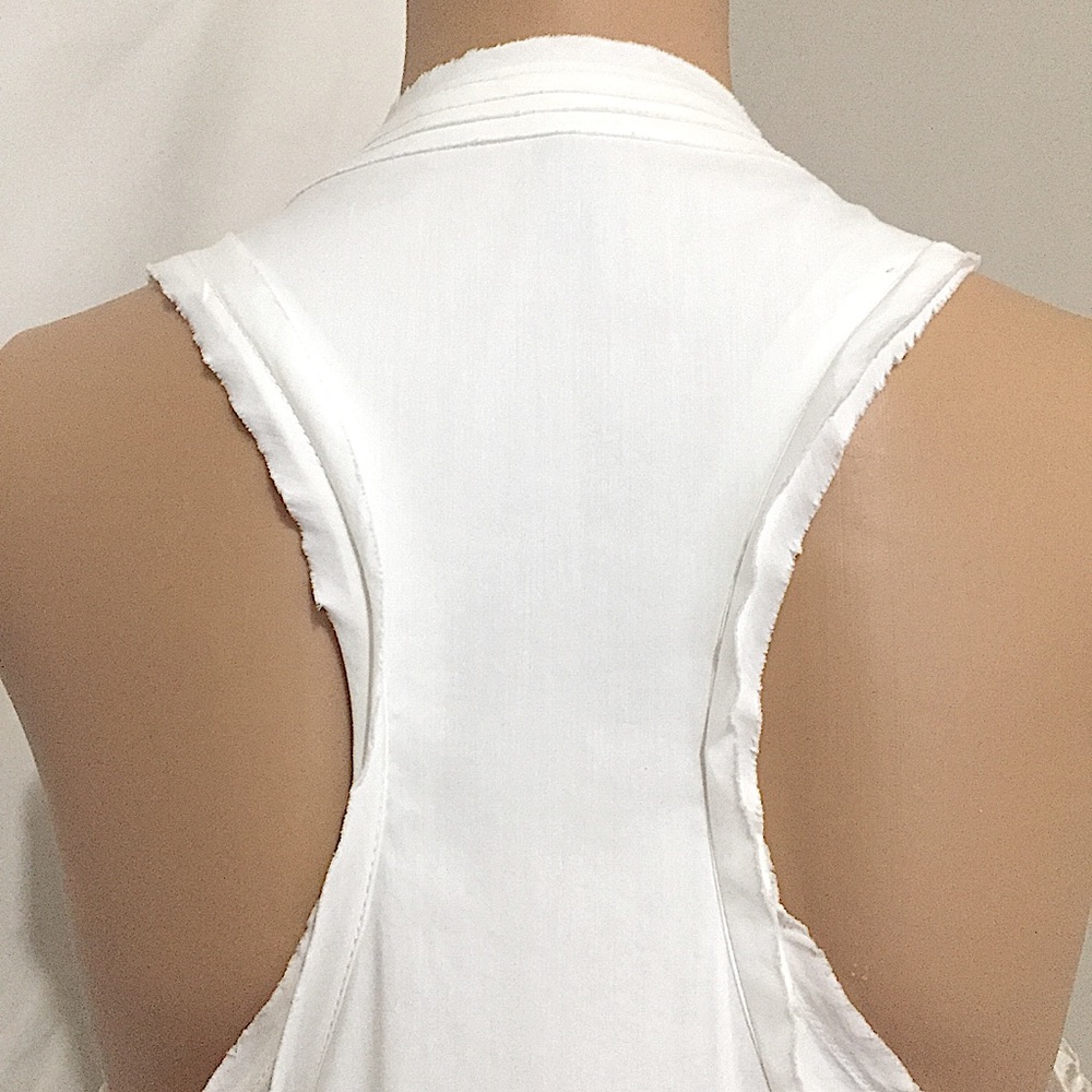 BCBG MaxAzria Sleeveless Ruffle Top - Picture 7 of 14